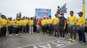 Semarak Hari Jadi Bumi Raya, Jalan Sehat dan Launching Program Kesehatan Jadi Sorotan
