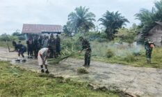 Satgas Yonif 123/Rajawali  Karya Bhakti di Kampung Amazu,
