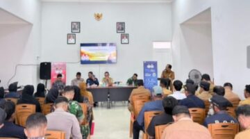 Kesbangpol Morowali Intensifkan Kewaspadaan Nasional Melalui Sosialisasi dan Pembentukan FKDM di Sombori Kepulauan