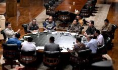 Pimpin Rapat, Presiden Prabowo  Minta Update 5 Isu Strategis 