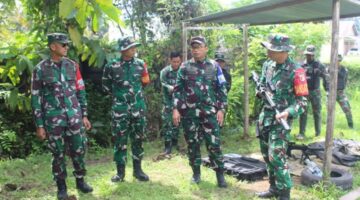 Pastikan Kesiapan Operasi, Danrem 132/Tdl  Pengecekan Senjata Satgas PSSB Yonif 714/SM