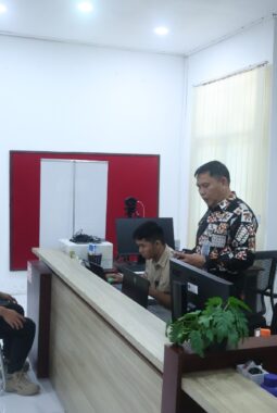 Perkuat Kinerja Satuan Kerja, Kanwil Ditjen Imigrasi Sulteng Kunjungi Imigrasi Morowali