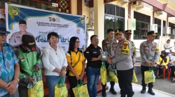 Berkah Ramadhan, Polres Morowali Utara bagikan parsel lebaran kepada anggota Polri dan Elemen Masyarakat