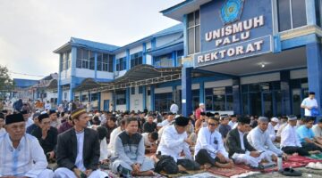 Ribuan Jemaah Muhammadiyah,Shalat  Idulfitri Di Halaman Unismuh Palu 