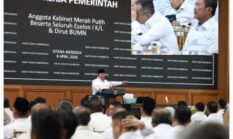 Presiden Prabowo Pimpin Rapat, Bahas Dua Kebijakan Penting 