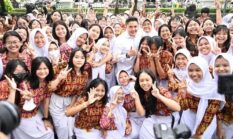 Siswa-siswi  SMAN 2 Jakarta,Antosias Berkujung di Istana Kepresidenan 