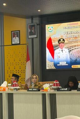 Imigrasi Hadir dalam Pelepasan Jemaah Haji Morowali, Wujud Pelayanan untuk Rakyat