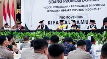Uji Sidang Terbuka Doktoral Ilmu Kepolisian PTIK tentang Bahaya Radikalisme di Tubuh Polri, Bamsoet Dorong Penguatan Ideologi di Polri