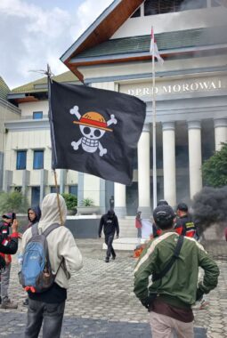SPIM dan FSPIM- KBSI Aksi Demo Depan Kantor DPRD Morowali, Ini Hasilnya