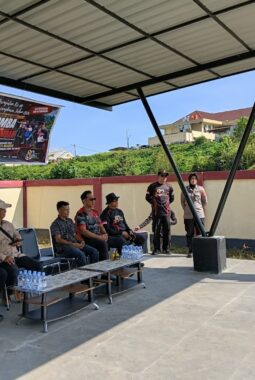 Jelang Hari Bhayangkara ke-80, Polres Morowali Gelar Lomba Menembak Bersama Jurnalis 