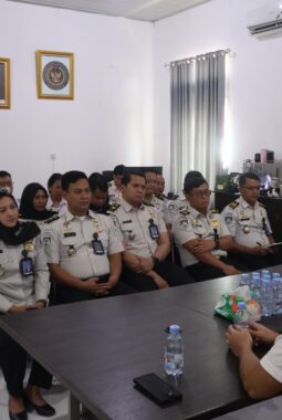 Kanwil Ditjen Imigrasi Sulawesi Tengah Lakukan Monitoring dan Penguatan Tugas dan Fungsi Keimigrasian di Kantor Imigrasi Morowali
