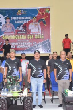 Kapolres Morowali Utara,Membuka Open Tournament Badminton Bhayangkara Cup 2026 