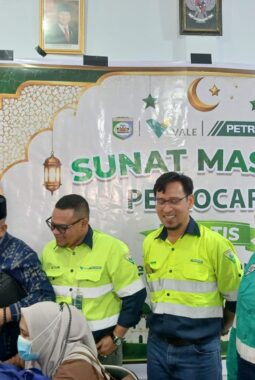 Kolaborasi untuk Masa Depan Generasi Morowali: PT Vale dan Mitra Tambangnya Hadirkan Senyum melalui Sunatan Massal
