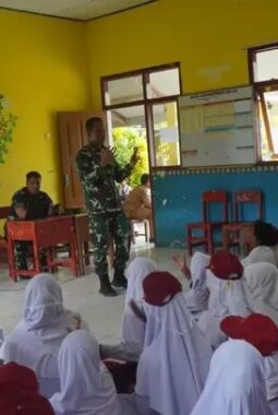Tanamkan Cinta Tanah Air, Satgas TMMD Ke-129 Kodim 1311/Morowali Berikan Penyuluhan Bela Negara