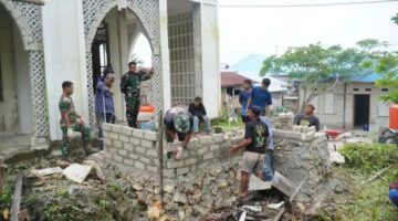 Memenui Kebutuhan Air Bersih, Satgas TMMD Ke-129 Kodim 1311/Morowali Bangun Manunggal Air Bersih di Masjid 