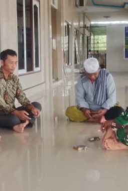 Babinsa  1311-09 Bahodopi Komsos  Bersama  Warga Binaan 