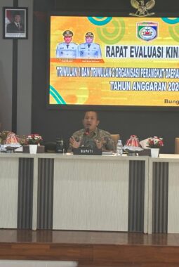 Bupati Iksan: Telaahan Staf Dibuat agar Anggaran Tepat Sasaran