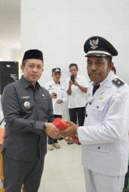 Bupati Iksan Ingatkan Kepala Desa Jadi Ujung Tombak Pelayanan Masyarakat