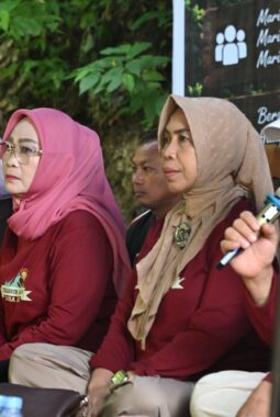 Wabup Iriane Iliyas Apresiasi Tadabbur Alam ke-6 di Desa Bente, Ajak Masyarakat Lestarikan Wisata Pofua’a