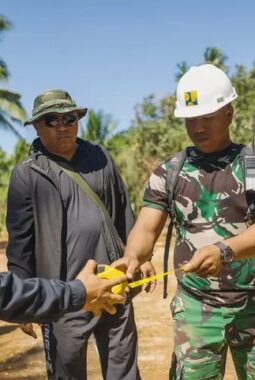 Pastikan Hasil Sesuai Target, Satgas TMMD Laksanakan Pengukuran Jalan