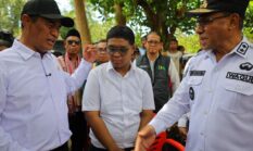 Mentan Amran Batalkan Rapat Penting di Jakarta Demi Entaskan Kemiskinan di Alor