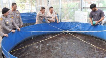 Kapolres Metro Jakarta Barat Tinjau SPPG Palmerah, Pastikan Kualitas Program Makan Bergizi Gratis