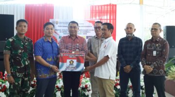 Pemda Morowali Serahkan Bantuan Keuangan kepada 10 Partai Politik 