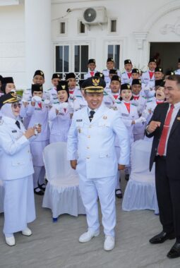 Upacara HUT RI Berjalan Lancar, Bupati Iksan Apresiasi Paskibraka