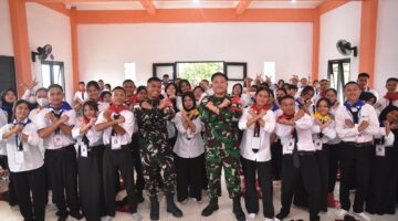 Satgas Pamtas Yonarmed 19/Bogani Berikan Materi Wawasan Kebangsaan