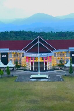 Pembongkaran Tugu Bundaran : Menata Wajah Kota, Membangun Masa Depan
