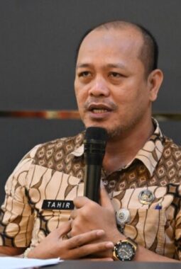 Asisten I Tekankan Kesiapan Panitia dalam Rapat Persiapan HUT ke-81 Kemerdekaan RI