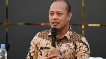 Asisten I Tekankan Kesiapan Panitia dalam Rapat Persiapan HUT ke-81 Kemerdekaan RI