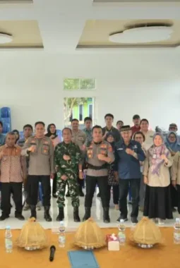 Kesbangpol Morowali Sosialisasikan Peran Sekaligus Bentuk FKDM di Kecamatan Wita Ponda