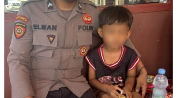 Anak Hilang Ditemukan,  Polsek Bahodopi Bantu Pulangkan kepada Keluarga