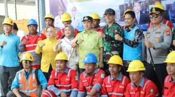 Bupati Iksan Resmikan Gedung PLTD Ulunambo, Listrik 24 Jam Kini Hadir di Menui Kepulauan dan Pulau Paku