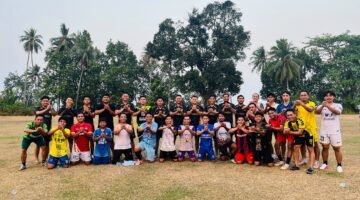 Sepak Bola Satukan Polri dan Guru, Polres Morowali Gaungkan Salam Polisi