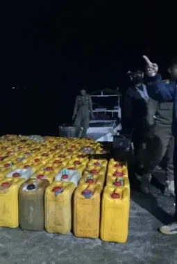 Tim Gabungan TNI-Satpol PP Amankan 500 BBM Pertalite di Banggai Laut 