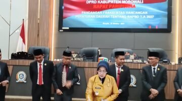 Wabup Morowali Iriane Hadiri Rapat Paripurna DPRD 