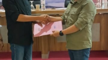 Terpilih Secara Aklamasi, H. Sahnil Umar Resmi Ketua AJP Morowali 