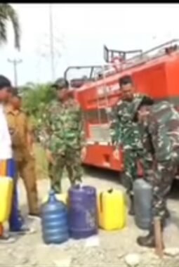 Kodim 1311/Morowali Salurkan Air Bersih untuk Warga Desa Lanona