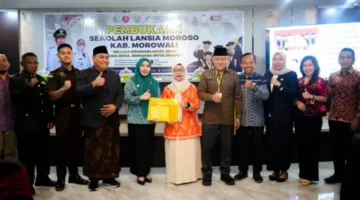 Sekolah Lansia Morowali Resmi Dibuka, Dorong Lansia Tetap Sehat dan Produktif